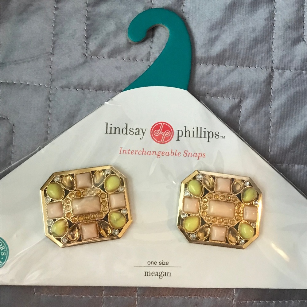 NEW Lindsay Phillips "Meagan" Snap Set NWT